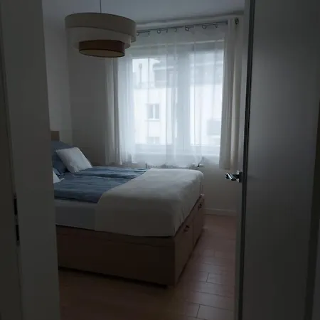 Apartament Bialy Brylant グディニャ