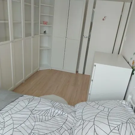 アパート Apartament Bialy Brylant